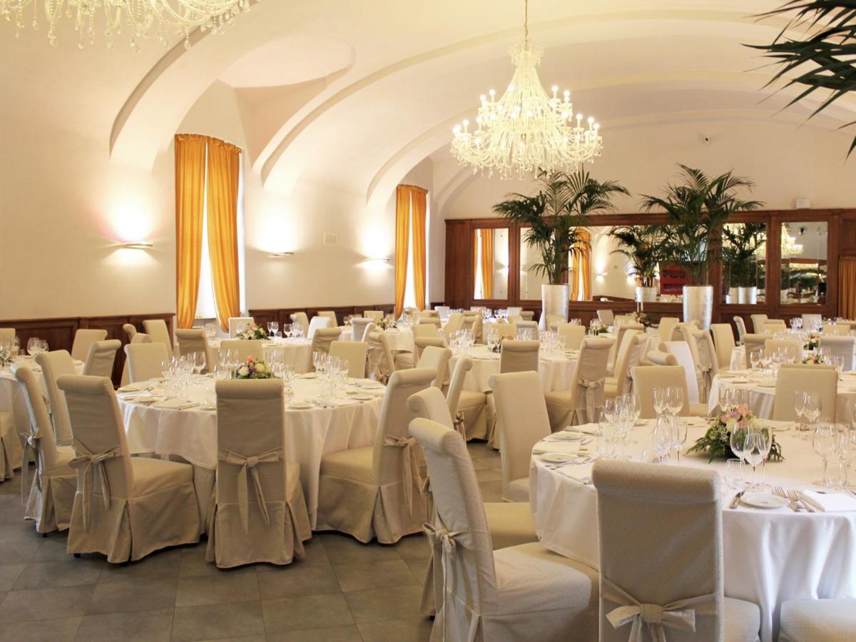 Montaldo Castle & Resort Montaldo Torinese Zewnętrze zdjęcie